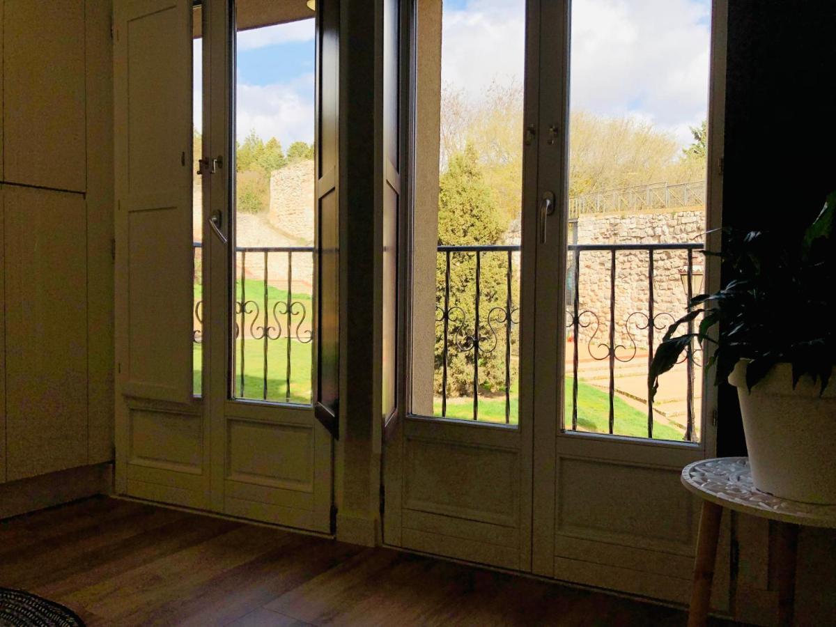 El Capricho Del Arco_Apartamentos Burgos Catedral מראה חיצוני תמונה