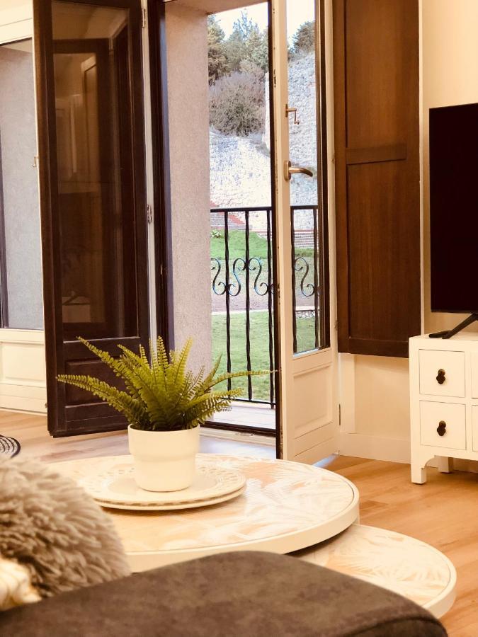 El Capricho Del Arco_Apartamentos Burgos Catedral מראה חיצוני תמונה
