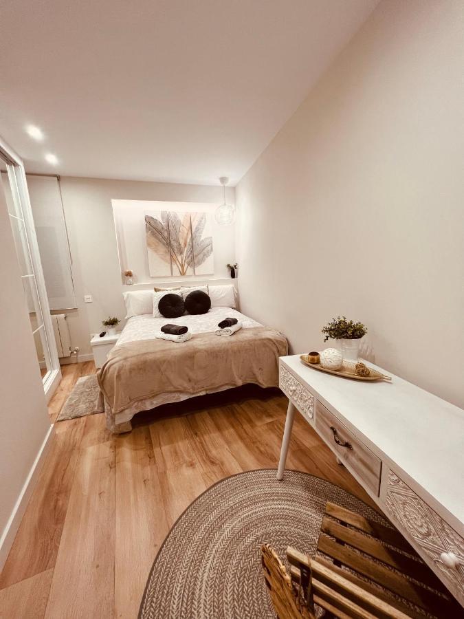 El Capricho Del Arco_Apartamentos Burgos Catedral מראה חיצוני תמונה
